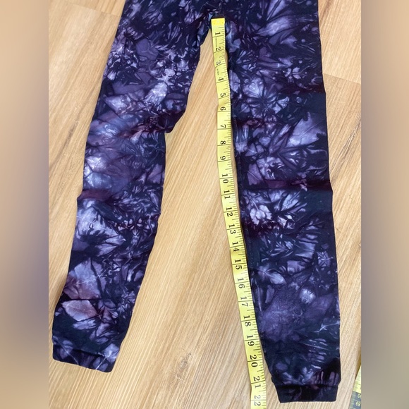 ❤️❤️ Free People FP Movement by Purple Jogger Leggings with Tie-Dye Pattern - Picture 8 of 10